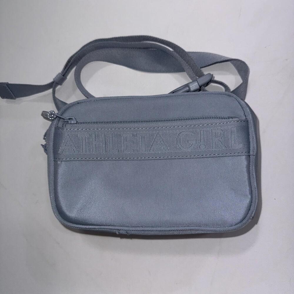 ATHLETA GIRL‎ Preppy Purse Limitless Convertible Mini Bag Belt Blue Fanny Pack